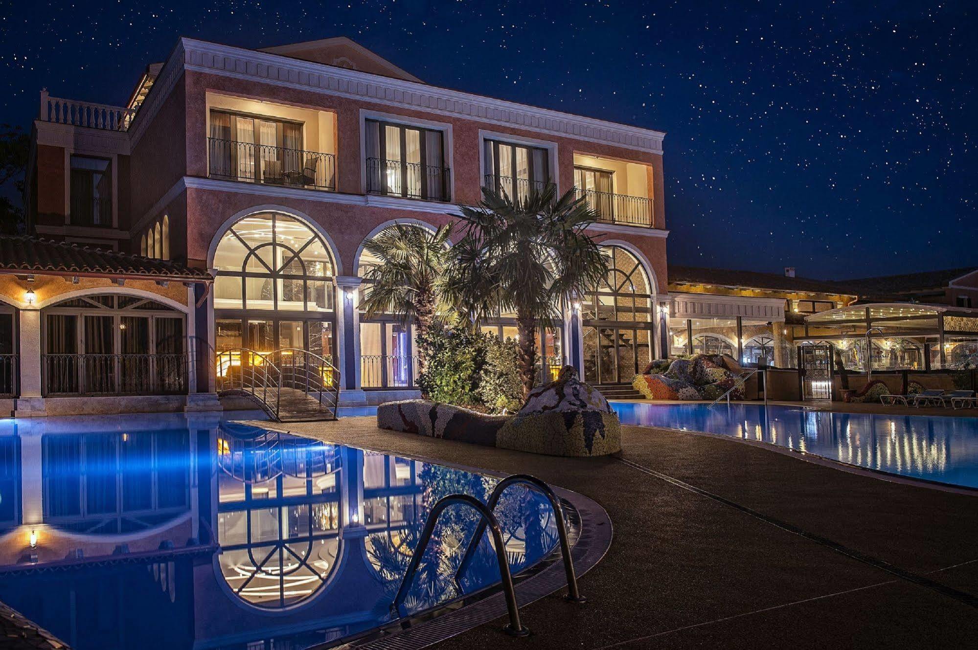 Villa Plaza Boutique Hotel & Spa Prešov Eksteriør bilde